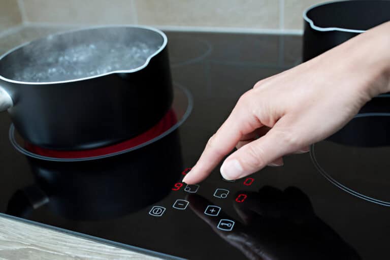 adjusting temperature induction cooking